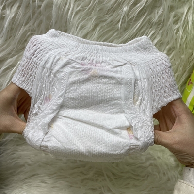 Fujian'da Toplu Bebek Pantolon Üreticisinde Tek Kullanımlık Bebek Bezi Pantolon