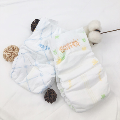 OEM İsviçre Kalitesi Büyük Emme Bebek Bezi Bebek Bezleri Yumuşak Bebek Bezi Yukarı Çekin