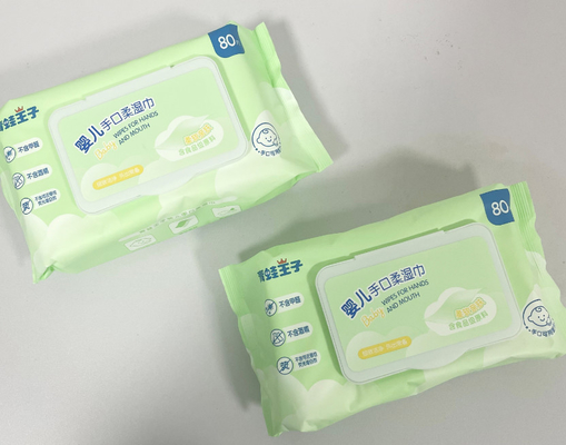 Organik %99 Su Bebek Mendilleri Private Label Dokumasız Kumaş Bebek Islak Mendilleri